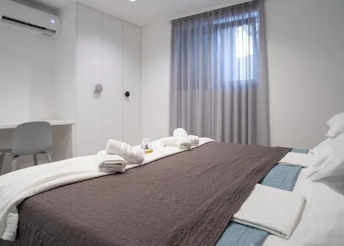 Makarska City Center Apartments